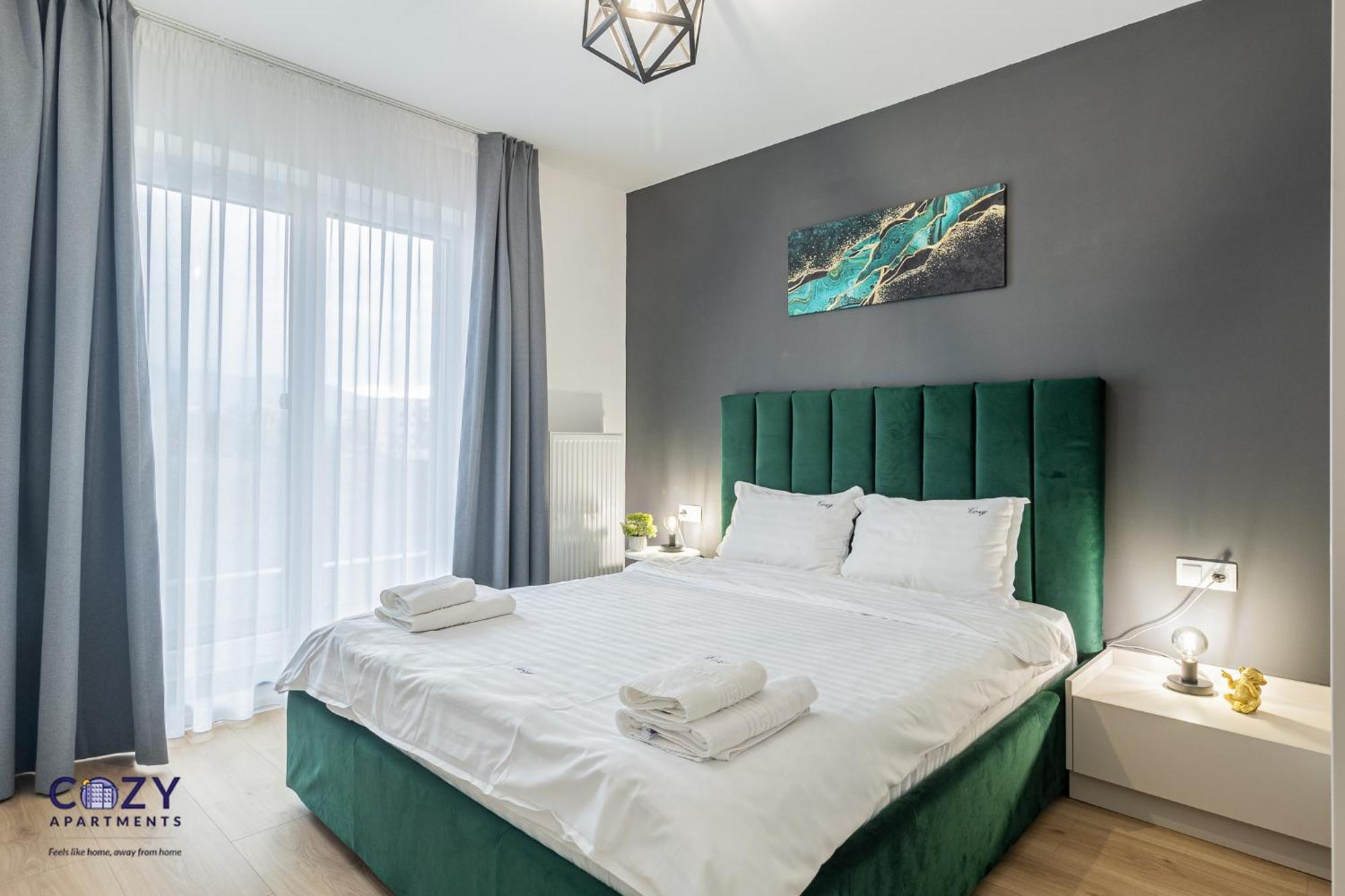 Cozy Collection Studios And Flats - Coresi Mall Braşov Eksteriør billede
