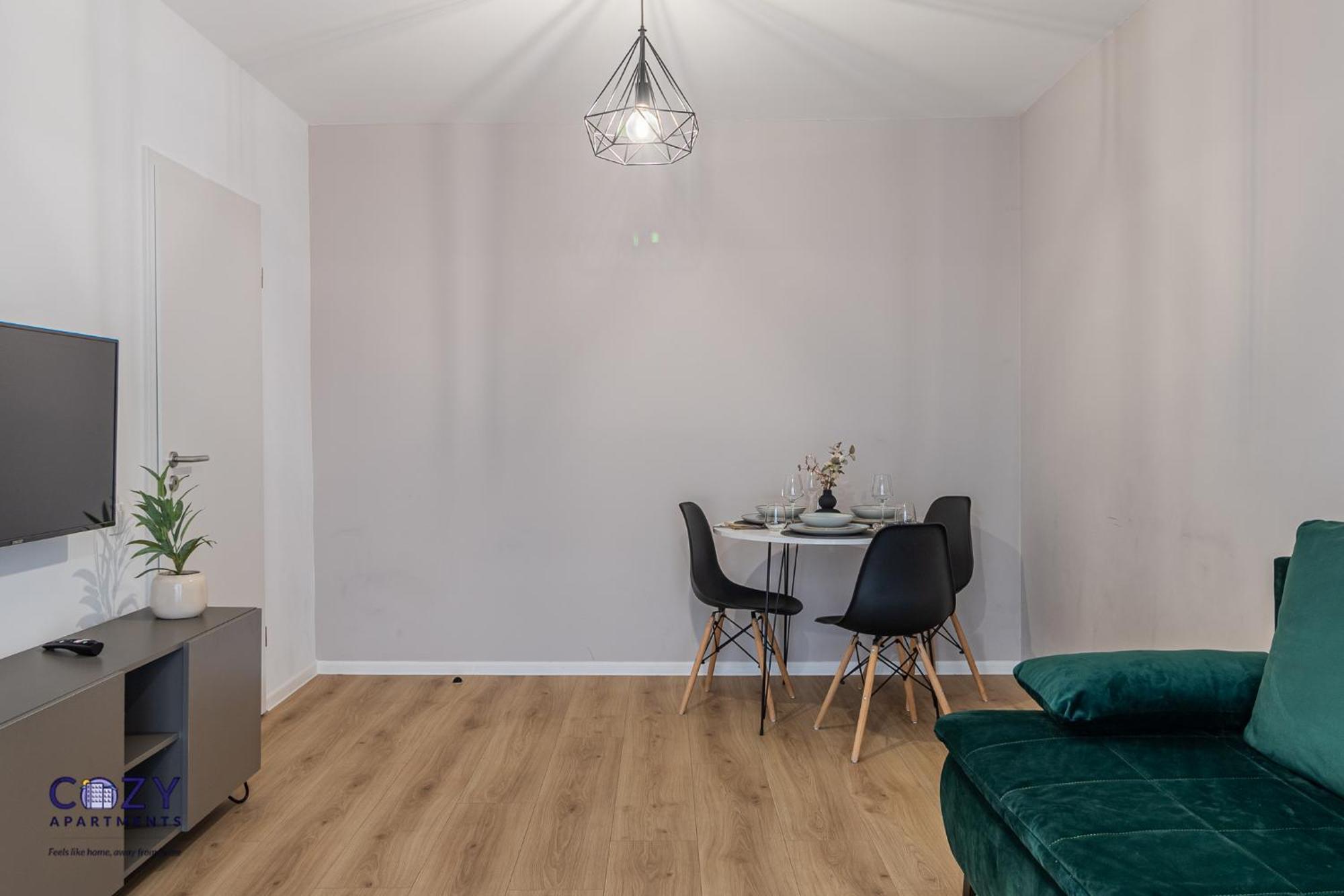 Cozy Collection Studios And Flats - Coresi Mall Braşov Eksteriør billede